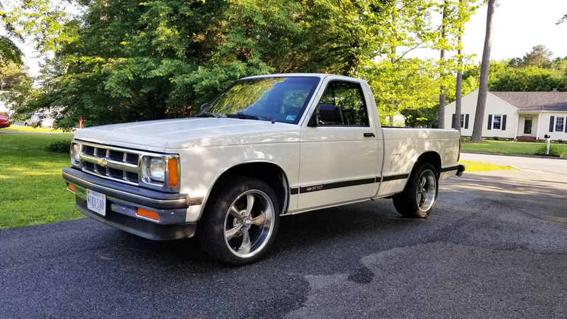 Illustration for article titled At $8,500, Is This LT1-Powered 1993 Chevy S10 a Pickup With Pick Up That You Might Pick Up?